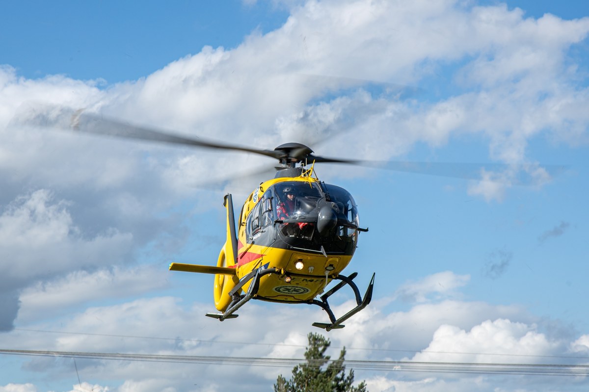 Helikopter LPR lądował w centrum Krakowa. Tworzą się korki