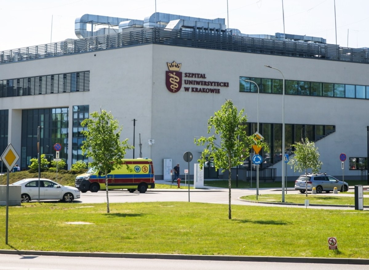 Szef Służby Więziennej odwołany przez premiera po tragedii w Krakowie