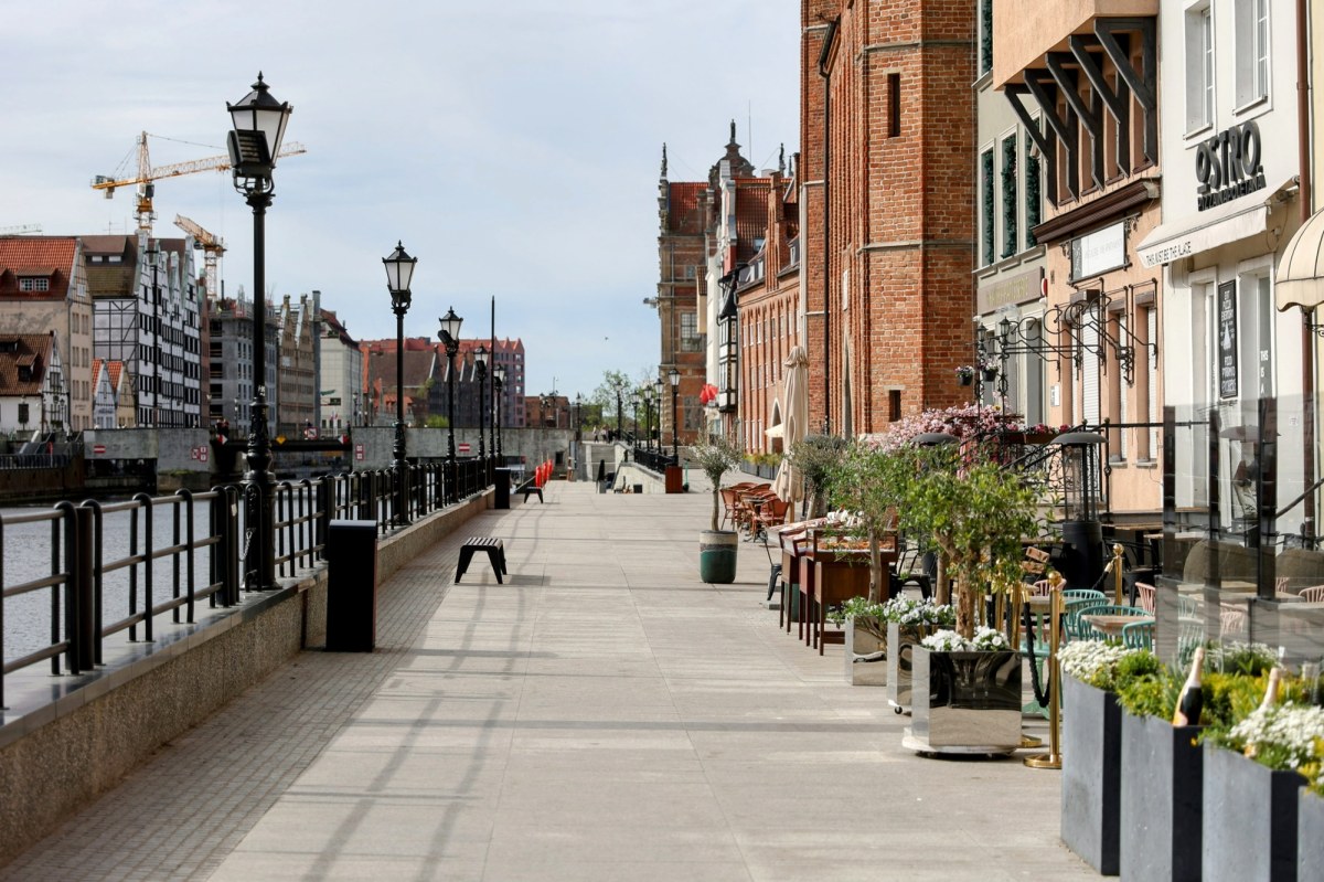 Długie Pobrzeże w nowej odsłonie. Remont w centrum Gdańska skończony