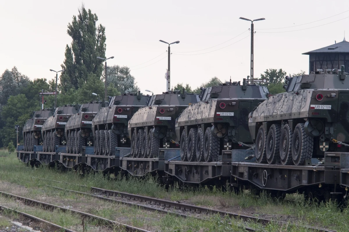 MESKO S.A. - spółka wchodząca w skład Polskiej Grupy Zbrojeniowej – podpisała umowę z Agencją Uzbrojenia na dostawę dla Sił Zbrojnych RP tysięcy sztuk amunicji średniokalibrowej 30 mm. Wartość umowy wynosi blisko 240 milionów złotych.
