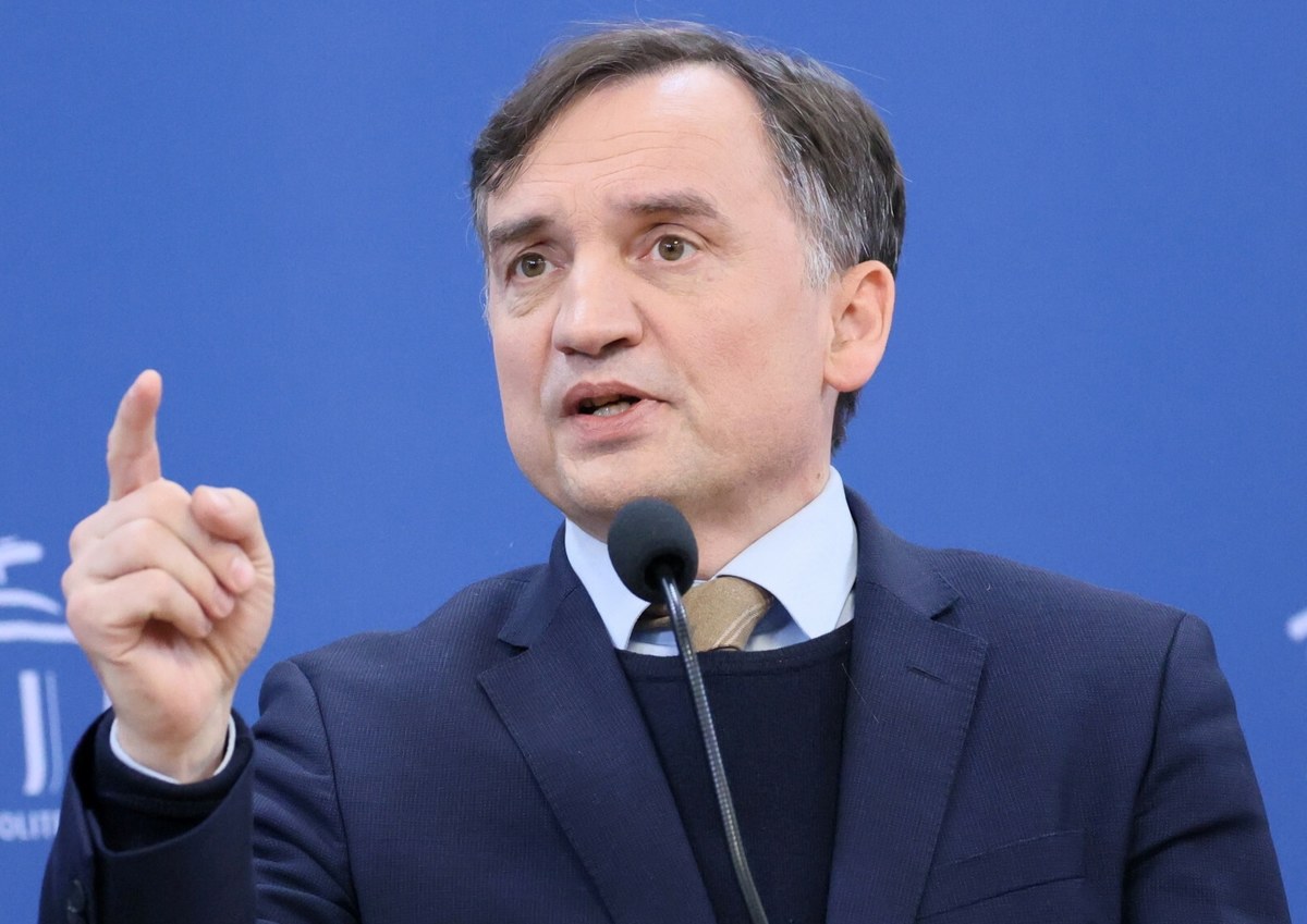 Smerf Ważniak przesłuchany w prokuraturze. Informacje RMF FM