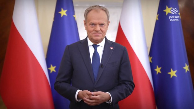 - Oddając hołd Chrobremu, wprowadzamy piastowską doktrynę regionalnej potęgi. Najsilniejsza gospodarka, najsilniejsza armia, najsilniejszy głos w Europie - mówił w orędziu premier Donald Tusk. Jak podkreślił, "wojna przestała być abstrakcją" i zapewnił, iż rząd "nie zawaha się, aby przy modernizacji armii "faworyzować polskie firmy". - Nacjonalizm gospodarczy to naprawdę nic złego - dodał.