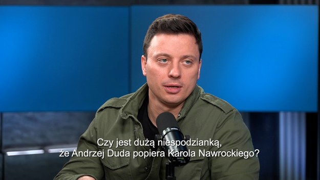 Choć Andrzej Duda zarzekał się, że jako urzędujący prezydent nie poprze żadnego kandydata w wyborach, ostatecznie zdanie zmienił, deklarując na konwencji w Łodzi, że odda głos na Karola Nawrockiego. Co się stało, że głowa państwa w ogóle zjawiła się na kampanijnym wydarzeniu kandydata PiS? O szczegółach mówią Piotr Witwicki i Marcin Fijołek w nowym odcinku podcastu "Polityczny WF". Zobacz fragment!
 