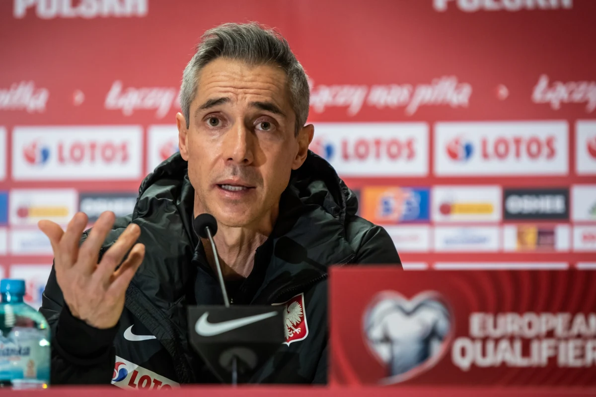 Były selekcjoner reprezentacji Polski, Paulo Sousa, osiągnął niebywały sukces jako trener dubajskiego zespołu Shabab Al Ahli, nie przegrywając żadnego z 32 kolejnych spotkań ligowych i pucharowych w Zjednoczonych Emiratach Arabskich. Jego drużyna zapewniła sobie już mistrzostwo w sezonie rozgrywek UAE Pro League, a przed nią jeszcze finał Pucharu Prezydenta ZEA.