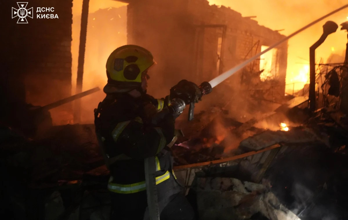 Atak rosyjskich dronów na Kijów. Rannych zostało 11 osób w tym dzieci. 