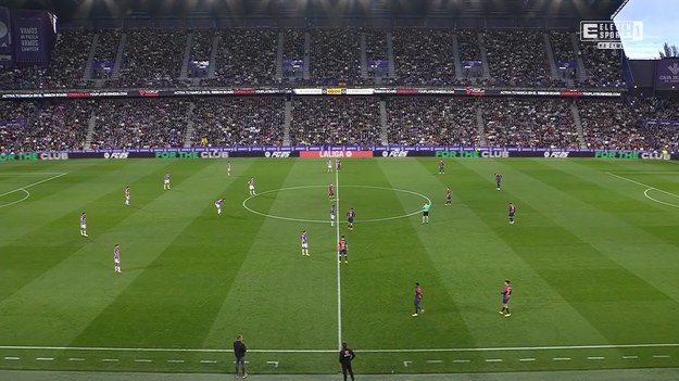 Skrót meczu Real Valladolid - FC Barcelona.

 

Zdjęcia: Eleven Sports