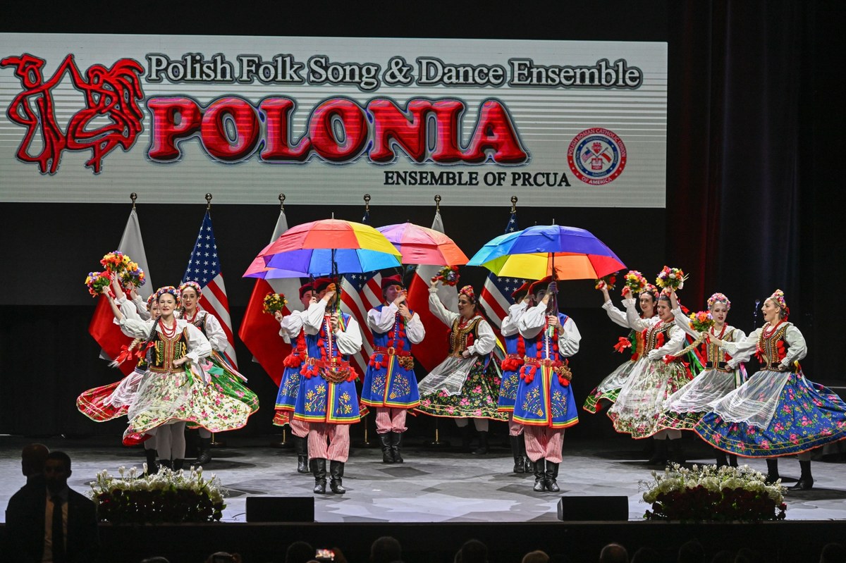 Nawrocki, Schetyna i inni w Chicago. Nie zabrali głosu podczas obchodów 3 Maja