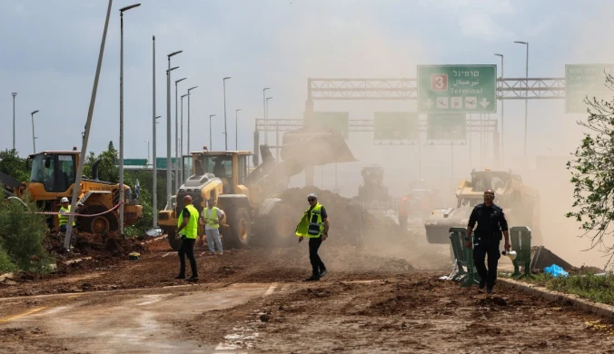 Atak na lotnisko Ben Guriona w Izraelu. Linie lotnicze zawieszają loty