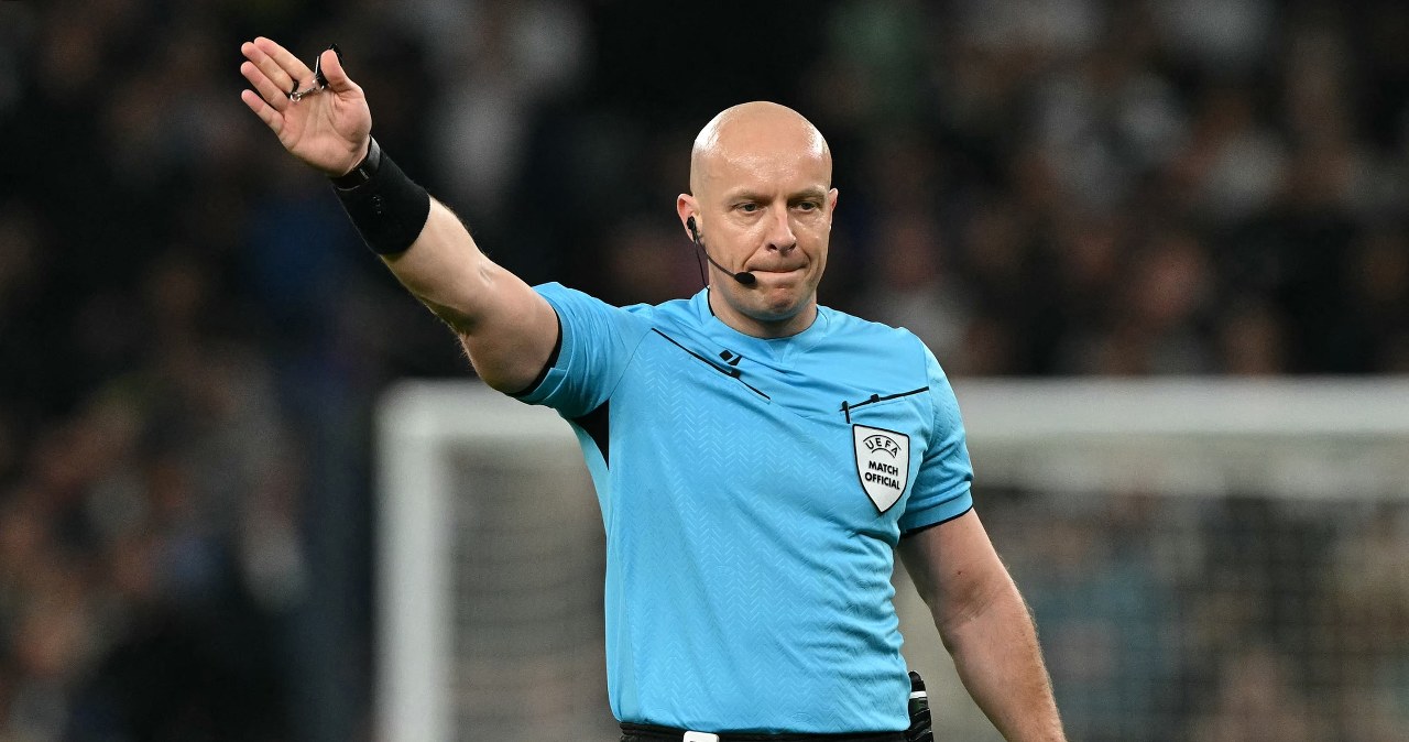 Nagły atak na Szymona Marciniaka. Po ogłoszeniu UEFA ruszyła lawina. Napisali o "plamach"