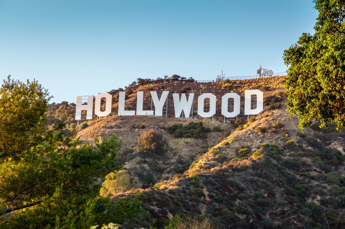 "Hollywood zdewastowane". Trump nadciąga z nietypową odsieczą