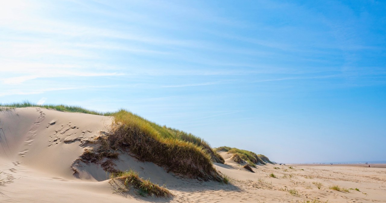 Zapomnij o wydmach w Łebie! Czas na sekretną perłę Bałtyku