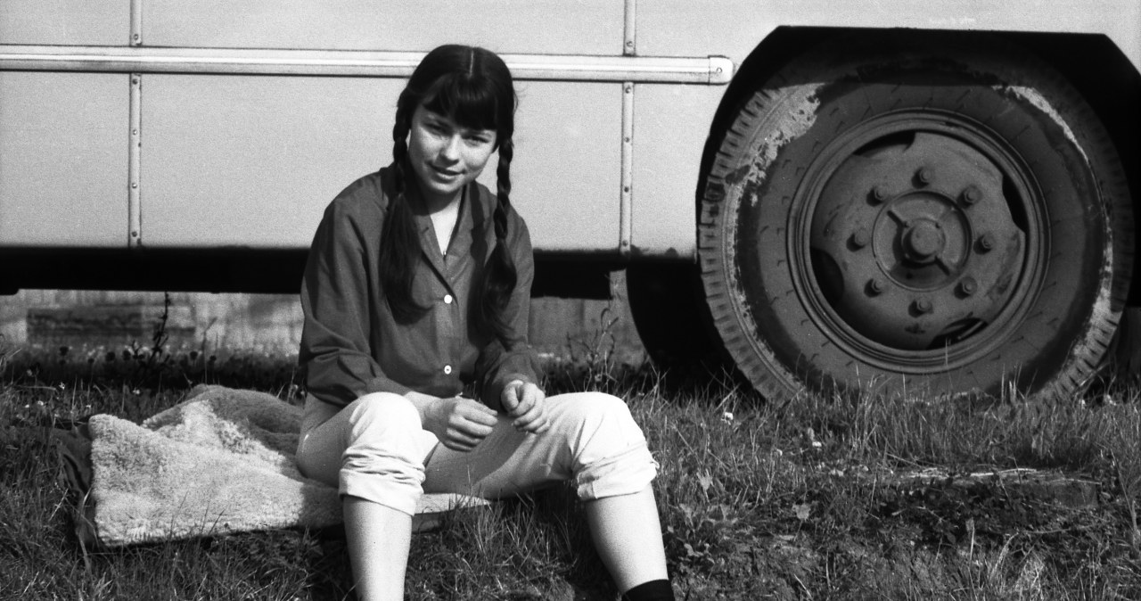 Gwiazda PRL-u zmarła w samotności poza Polską. "Zostawili mnie wszyscy"