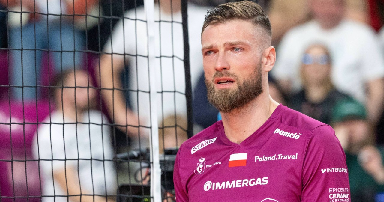 To koniec, Andrzej Wrona ze łzami w oczach ogłasza. Ostatni mecz, i te słowa żony