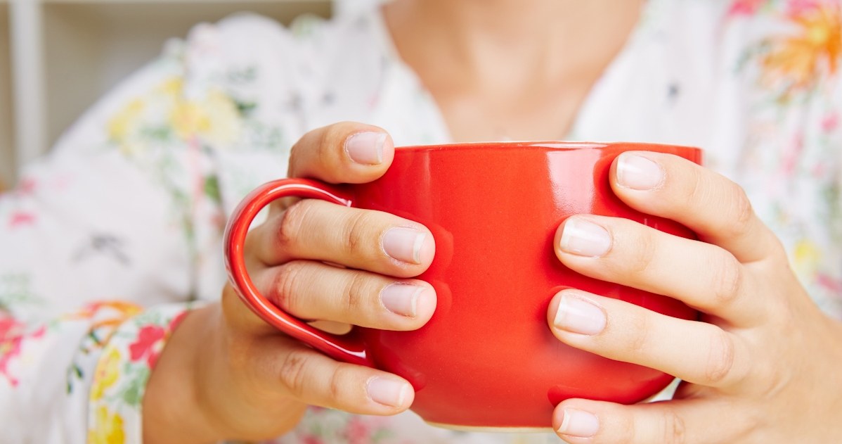 Pij przed snem. Zaśniesz szybciej, w nocy się nie obudzisz, a rano będziesz w formie