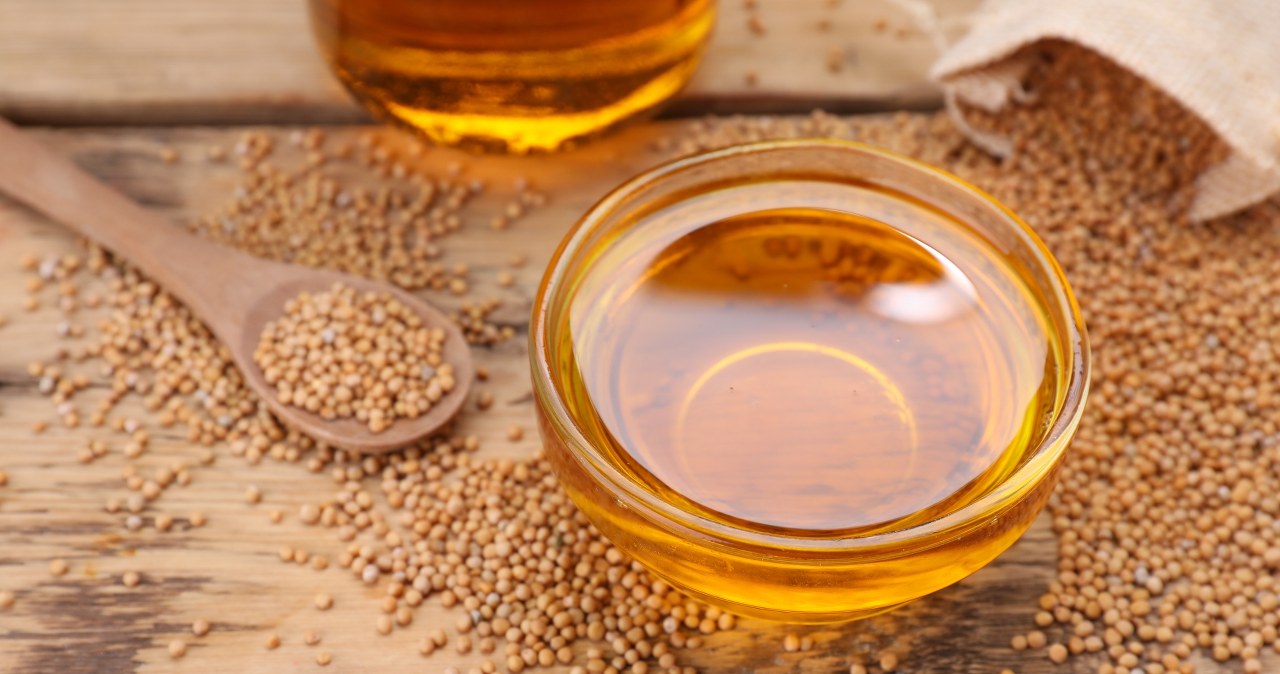 Remedium na swędzącą skórę głowy i łupież. Efekt już po dwóch użyciach