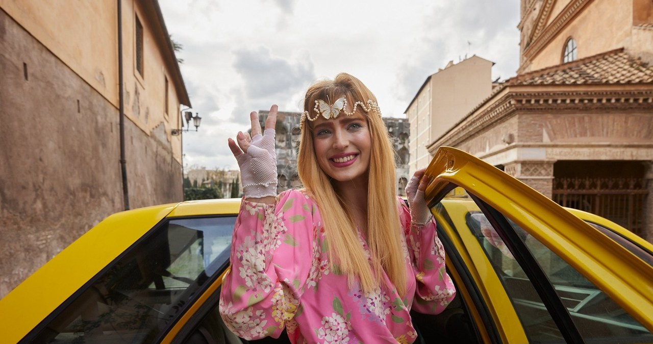 Film "Diva Futura" to historia wrażliwych i ambitnych kobiet z nieposkromioną potrzebą wolności. Jedną z nich była Ilona Staller, znana jako Cicciolina, postać, która na zawsze zapisała się w historii kultury i polityki. Jej życie pełne było kontrowersji, przełamywania tabu oraz działań na rzecz wolności słowa. Kim była kobieta, która podbiła nie tylko ekrany, ale także włoską scenę polityczną?