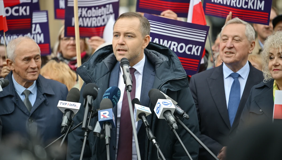 ​Sejmowa komisja sprawiedliwości i praw człowieka wezwała na 9 maja prezesa IPN Karola Nawrockiego, aby przedstawił informacje nt. okoliczności nabycia mieszkania w Gdańsku. Informację przekazał PAP szef komisji Paweł Śliz.
