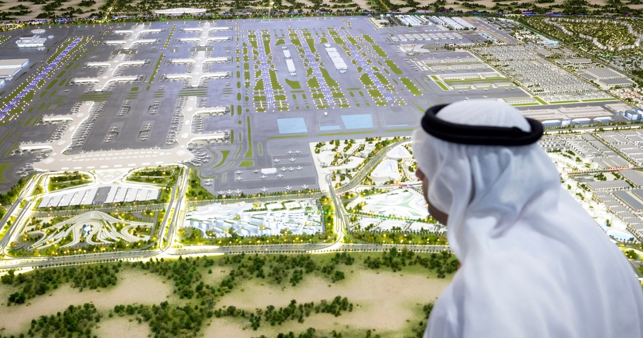 Przebije Heathrow aż trzykrotnie. Trwa budowa prawdziwego megalotniska