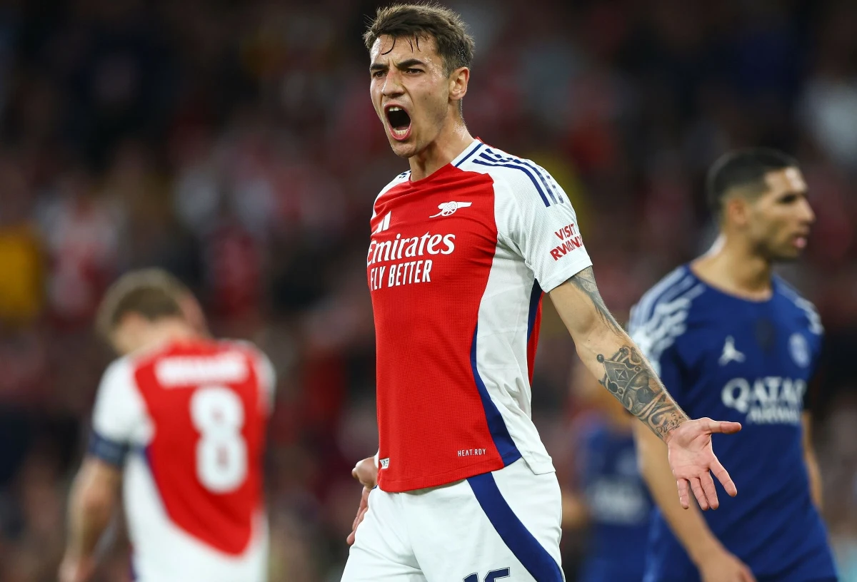 Piłkarze Interu czekają na rywala w finale Ligi Mistrzów. 31 maja w Monachium zagrają z Paris Saint-Germain albo z Arsenalem. Wieczorem drużyny z Paryża i Londynu zagrają w rewanżowym półfinale. Nieco bliżej awansu jest PSG. Drużyna trenera Luisa Enrique wygrała na wyjeździe skromnie 1:0.