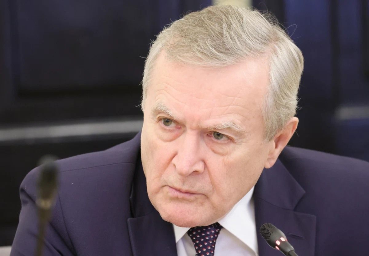 Były minister kultury w rządzie Prawa i Sprawiedliwości Piotr Gliński został ukarany naganą przez sejmową komisję etyki za słowa pod adresem premiera Donalda Tuska. W trakcie marcowego posiedzenia Sejmu zasugerował, że szef rządu "sprawia wrażenie psychopaty".