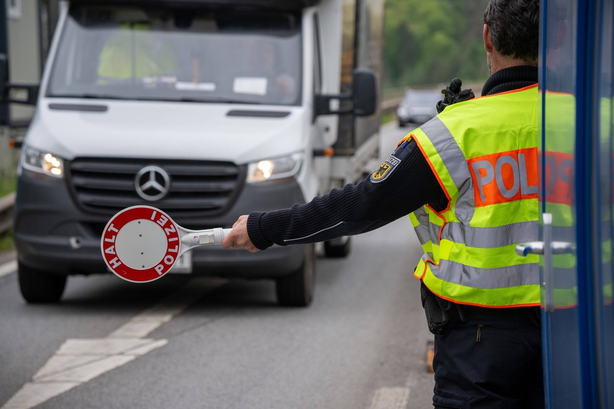 Niemcy zaostrzają kontrole na granicach. Co to oznacza?