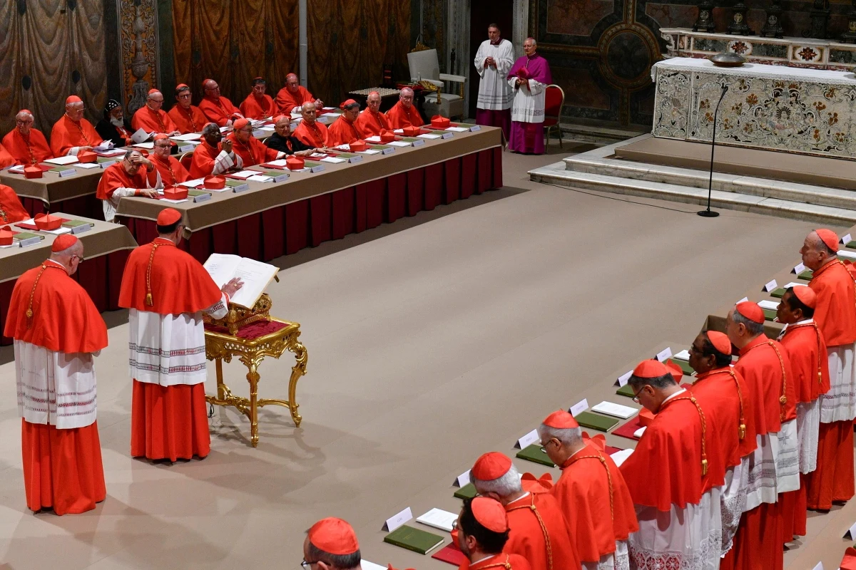 Kto będzie 267. papieżem? Odpowiedź na to pytanie możemy poznać już dziś. Czwartek to drugi dzień konklawe wybierającego następcę Franciszka. Przewidziane są cztery głosowania - dwa rano i dwa po południu. 
