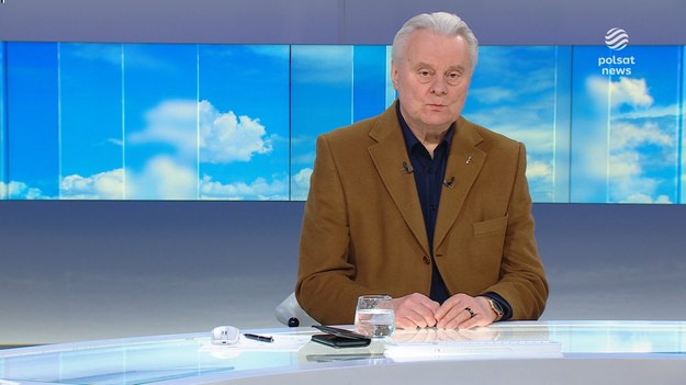 Mamy do czynienia z poważnym problemem, który nie bardzo jest jak ogarnąć. Nie namawiam do bohaterskich czynów, bo do tego nie jesteśmy przygotowani – mówił w Polsat News ekspert ds. bezpieczeństwa Krzysztof Kubiciel. I dodał: - Sprawcy to ludzie, którzy mają problemy osobiste i nie potrafią ich rozwiązywać w cywilizowany sposób.

Do tragedii na Kampusie Głównym Uniwersytetu Warszawskiego doszło w środowe popołudnie. 22-letni napastnik (student uczelni) z siekierą zamordował 53-letnią kobietę oraz ciężko ranił interweniującego ochroniarza. Zbrodnia to pierwszy taki przypadek w Warszawie na terenie uczelni wyższej.

To kolejny brutalny atak w ostatnich tygodniach.

W ubiegłym tygodniu w Krakowie zamordowany został lekarz. 35-letni mężczyzna, owładnięty gniewem z powodu - jego zdaniem - niewłaściwych efektów leczenia, wtargnął do gabinetu, w którym przyjmował lekarz. Zadał od kilku do kilkunastu pchnięć nożem, które okazały się śmiertelne. Pomimo heroicznej walki lekarzy, ich kolega zmarł na stole operacyjnym.
