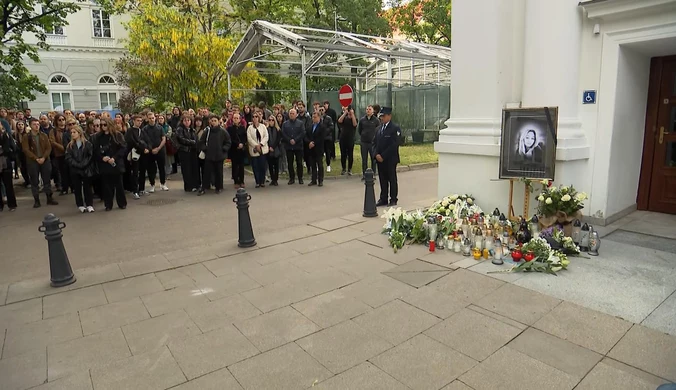 Minuta ciszy na UW. Uczczono pamięć zamordowanej kobiety
