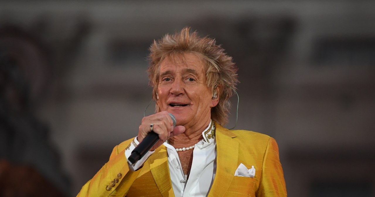 Rod Stewart zwiedza Kraków przed koncertem. Nabył ciekawą pamiątkę