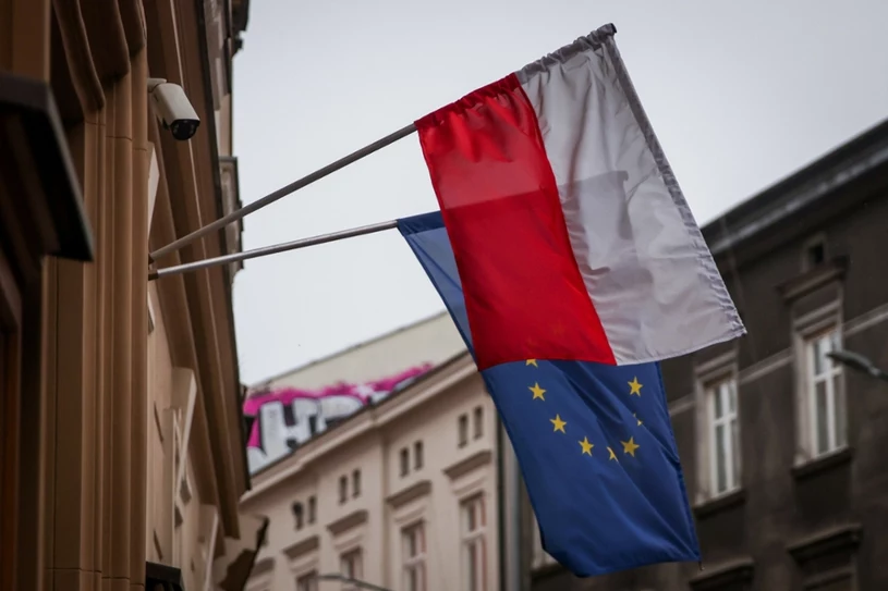 Dlaczego 9 maja wiszą flagi Unii Europejskiej? Dziś ważne święto