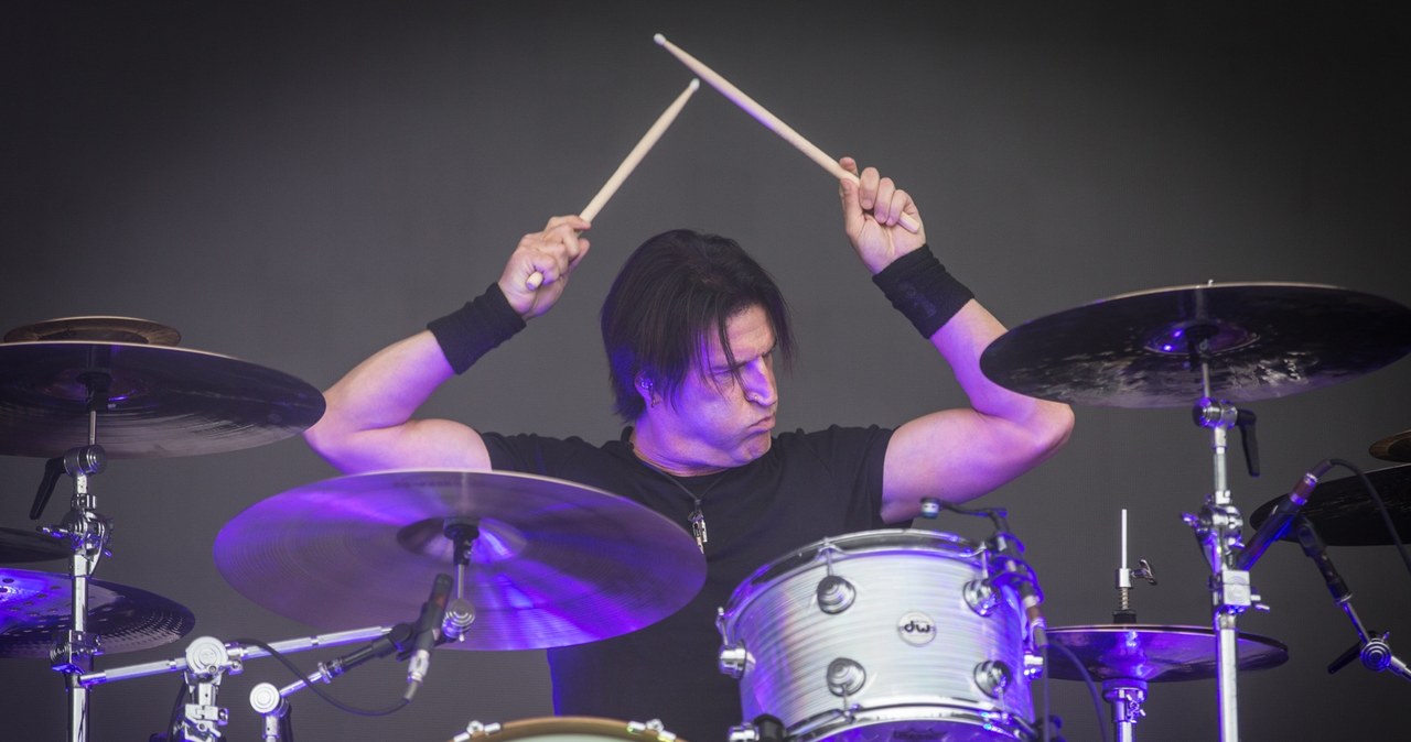 Sytuacja robi się poważna. Legenda rocka odwołuje całą trasę