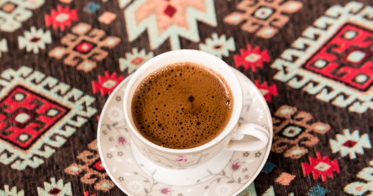 Zrób to po wypiciu kawy. Turecki rytuał może ujawnić sekrety