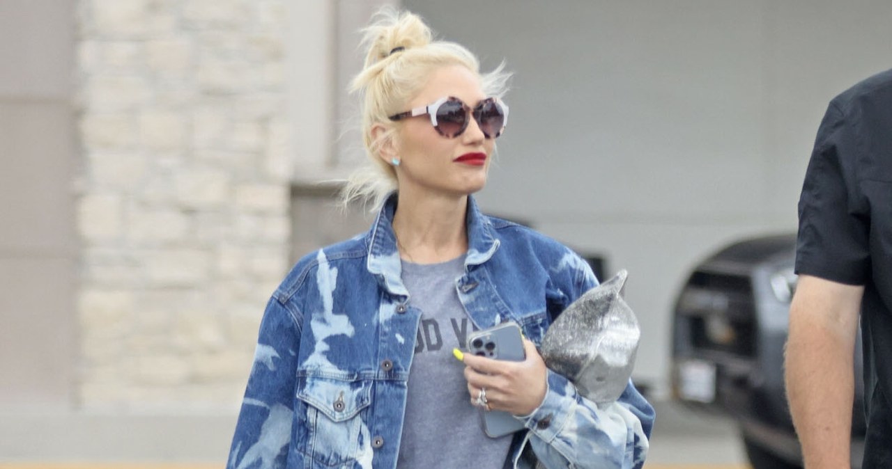 Dżinsowe kurtki są modowym hitem wiosny. Tak noszą je gwiazdy