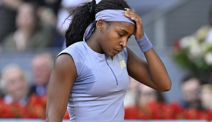 Campo Centrale oniemiało. 3:6 Coco Gauff z nastolatką. Koniec po 103 minutach