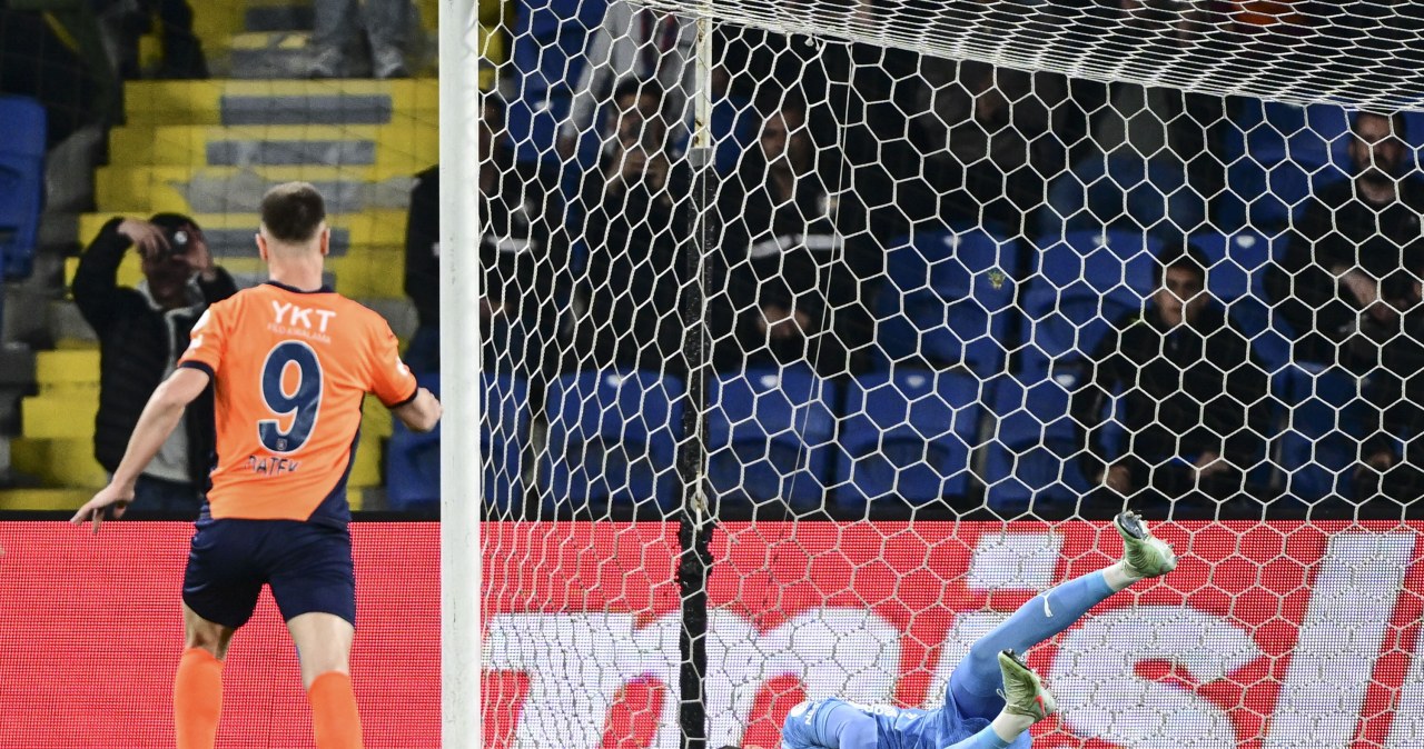 Fatalna passa Krzysztofa Piątka. Polak znów zawiódł, nie wygląda to dobrze