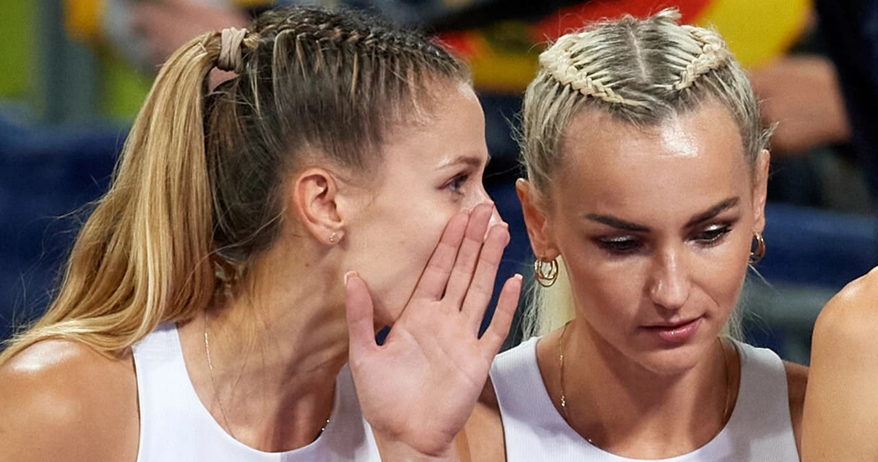 Natalia Bukowiecka i Justyna Święty-Ersetic
