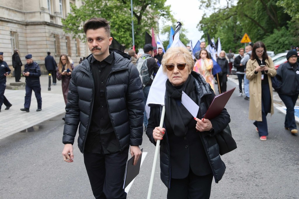 Opis / fot. Rafał Guz / PAP Rafał Guz