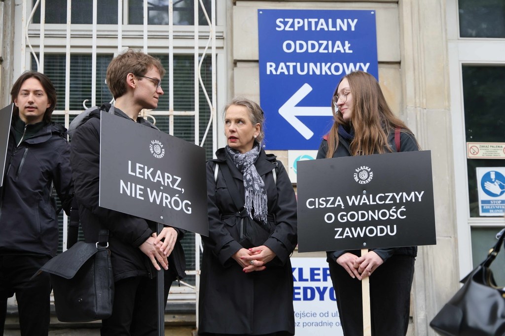 Opis / fot. Rafał Guz / PAP Rafał Guz