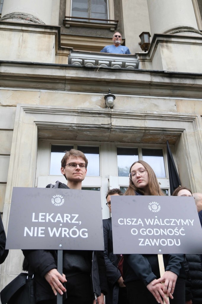 Opis / fot. Rafał Guz / PAP Rafał Guz