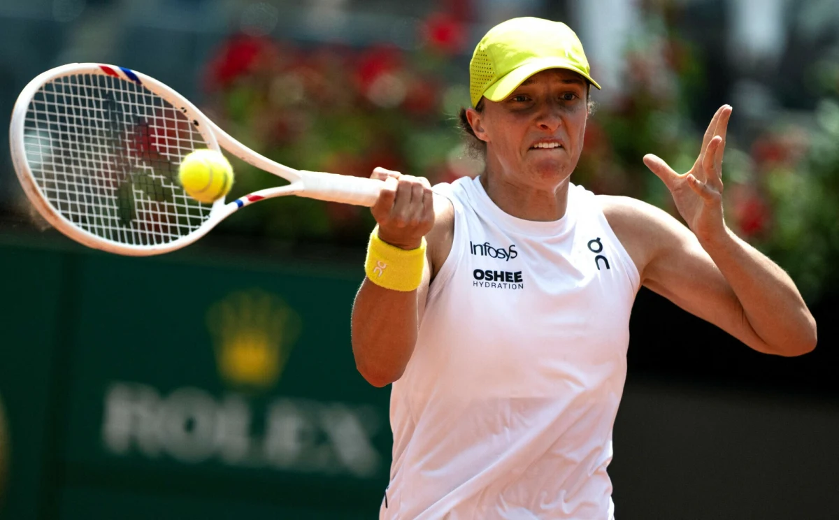 Iga Świątek nie obroni tytułu w Rzymie. Najlepsza polska tenisistka, wiceliderka światowego rankingu, przegrała w trzeciej rundzie turnieju rangi WTA 1000 na kortach ziemnych w stolicy Włoch z Amerykanką Daniele Collins 1:6, 5:7.