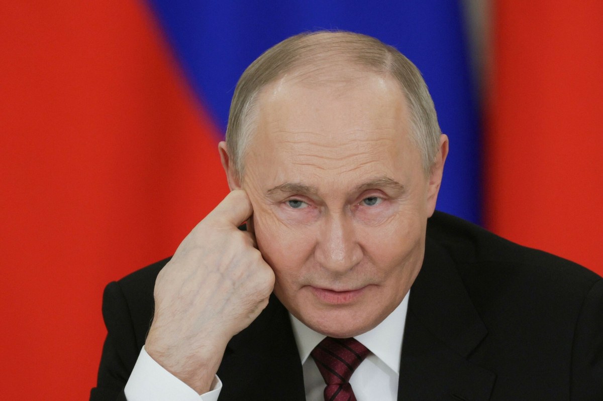 Putin&#39;s Proposal for Ukraine. Date Set, "Without Preconditions"