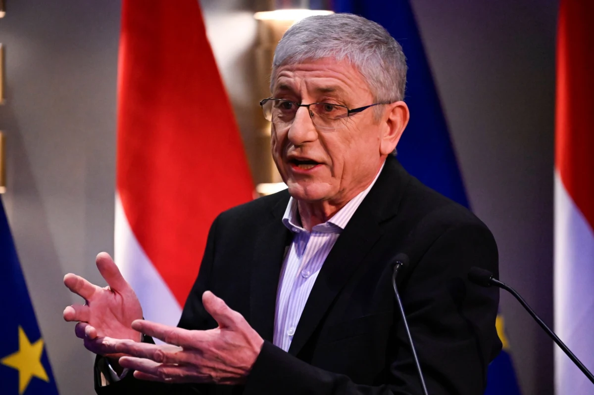 Ferenc Gyurcsany, były premier Węgier, który przeszedł do historii za sprawą afery podsłuchowej, odchodzi z polityki. To on w 2006 r. na zamkniętym spotkaniu z rozbrajającą jak na polityka szczerością stwierdził: "Kłamaliśmy rano, nocą i wieczorem".