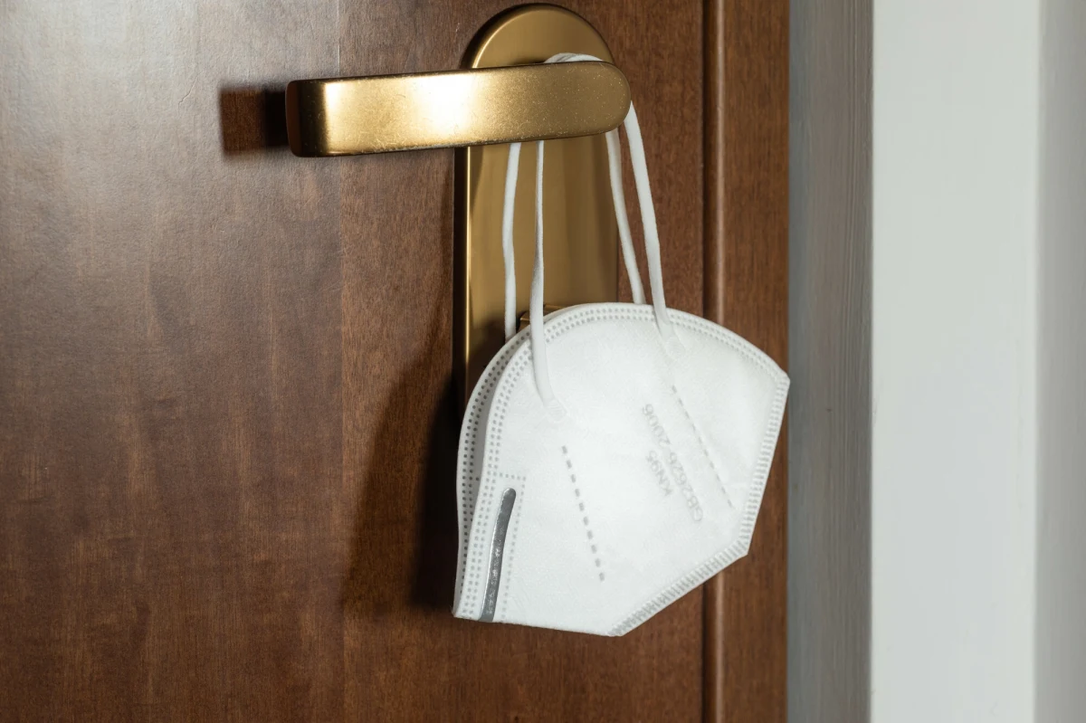 Tylko jedna osoba znajdująca się na terenie Akademii Policji w Szczytnie przejawia obecnie objawy norowirusa - podała uczelnia. Pod koniec zeszłego tygodnia dolegliwości żołądkowo-jelitowe wystąpiły tam u blisko stu studentów i słuchaczy.