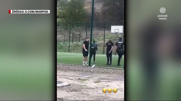Zamaskowani, z maczetami i gazem łzawiącym weszli na orlik i grozili chłopakowi śmiercią. Na nagraniu wprawdzie nie widać, by komuś stała się krzywda, ale i tak sprawą zajęła się policja. Klaudia Syrek.