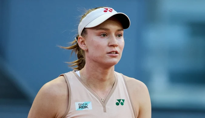 Jelena Rybakina wyeliminowana z turnieju w Rzymie. Polski wątek w tle