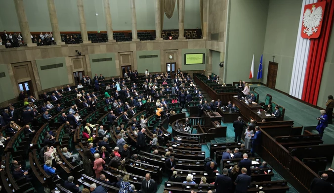 Koalicja straciłaby władzę. Jest nowy sondaż parlamentarny