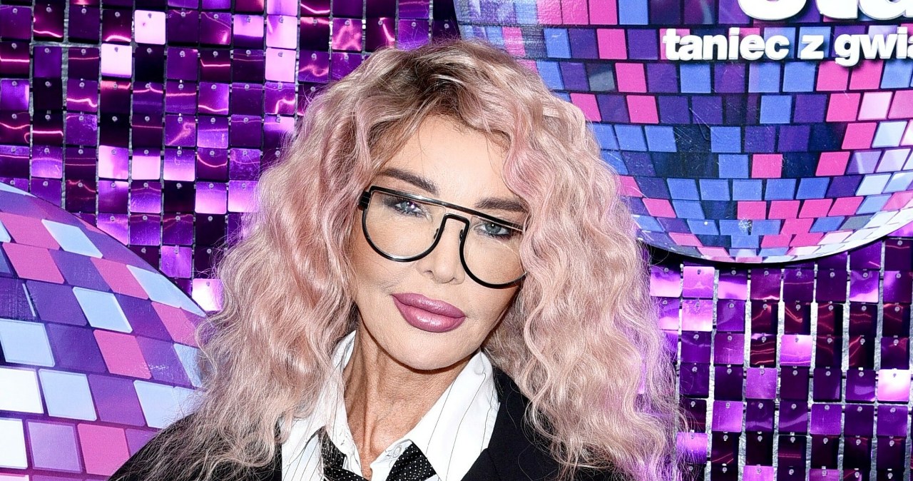 57-letnia gwiazda zaskoczyła obecnością. Jak dziś wygląda?