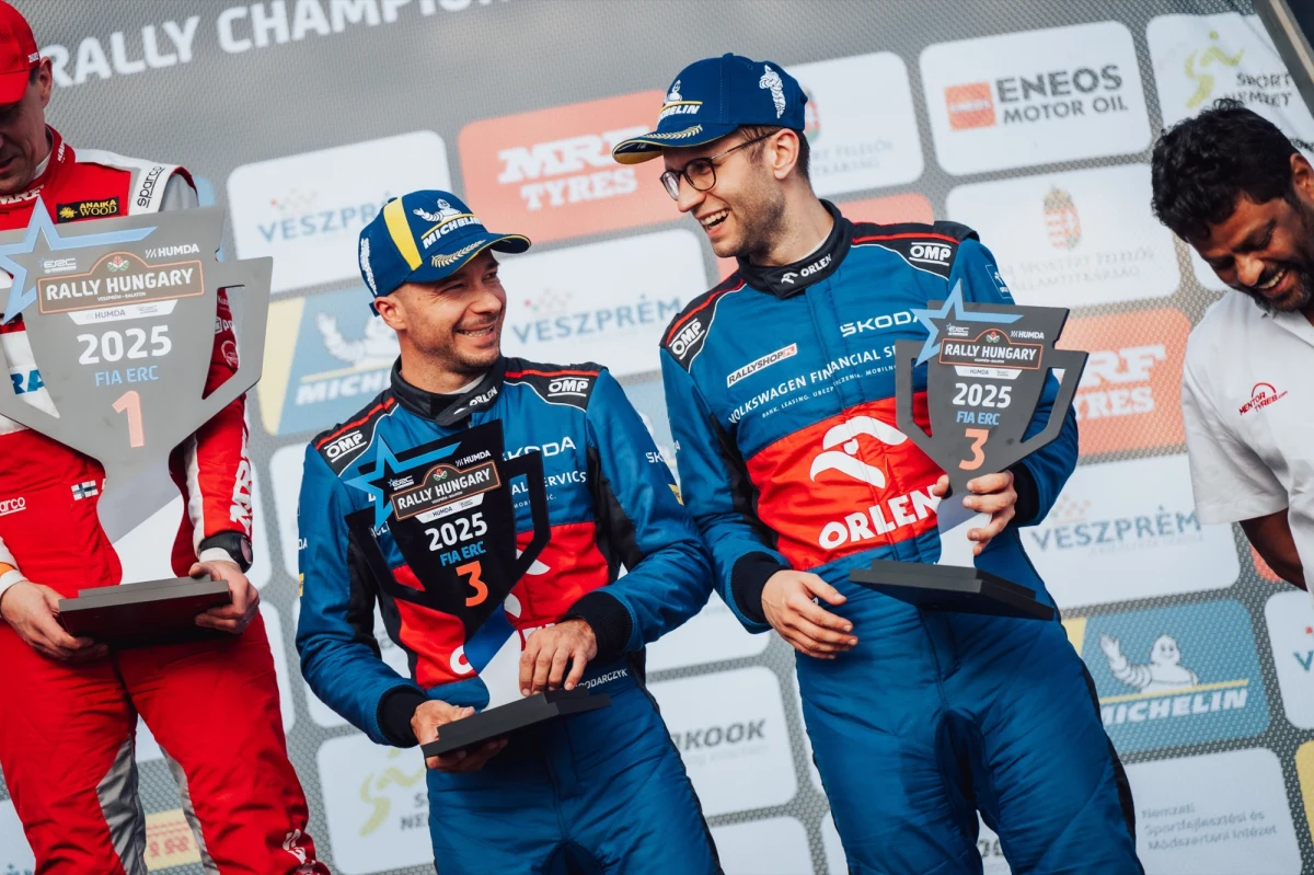 3. miejsce w Rajdzie Węgier - drugiej rundzie rajdowych mistrzostw Europy FIA ERC  - zajęła polska załoga: Miko Marczyk i Szymon Gospodarczyk. Dzięki temu wskoczyła na pozycję lidera w klasyfikacji generalnej cyklu.
