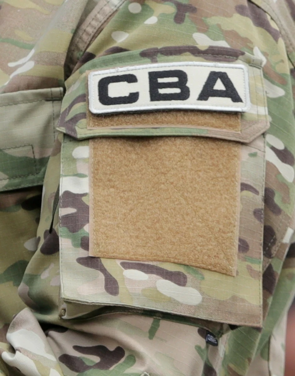 Kolejnych pięć osób zatrzymali funkcjonariusze Centralnego Biura Antykorupcyjnego w związku z prowadzonym śledztwem dotyczącym afery uczelni wyższej Collegium Humanum - poinformowała w poniedziałek Prokuratura Krajowa. Wśród zatrzymanych jest dwóch byłych rektorów prywatnych uczelni. 