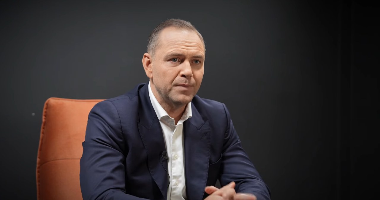 Debata wystartowała, Nawrocki wstawił film. Komentuje sprawę mieszkania